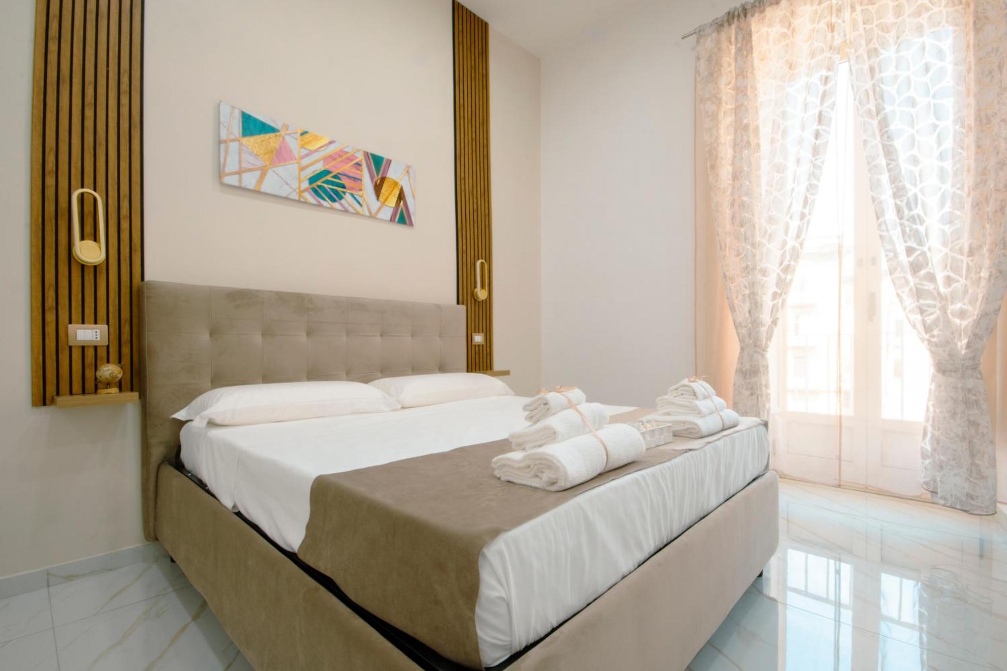 La Reggia Della Duchesca Hotel Наполи Екстериор снимка