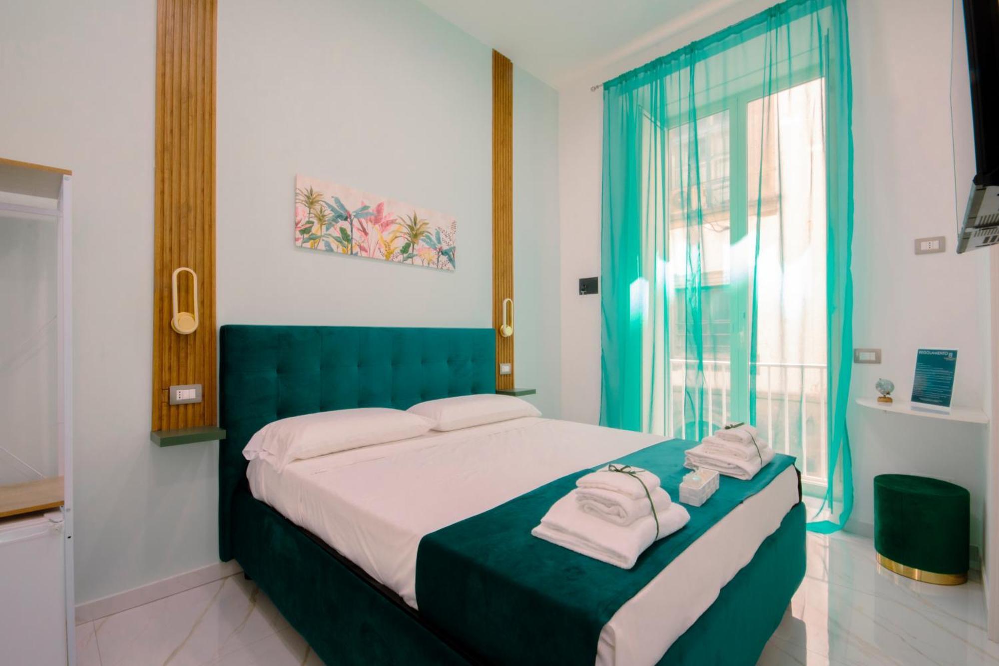 La Reggia Della Duchesca Hotel Наполи Екстериор снимка