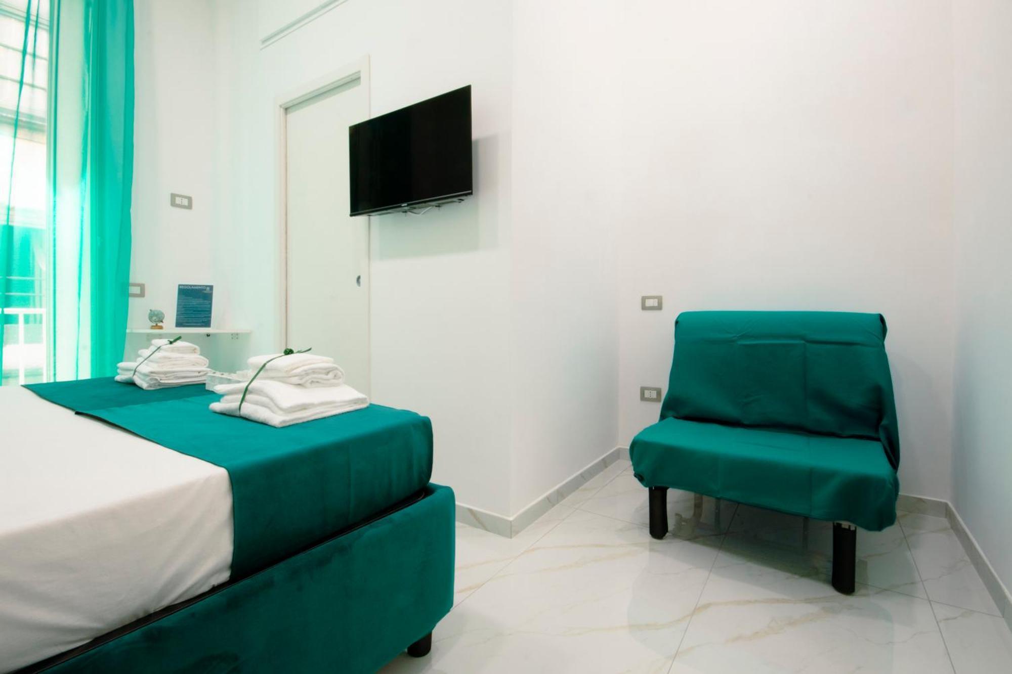 La Reggia Della Duchesca Hotel Наполи Екстериор снимка